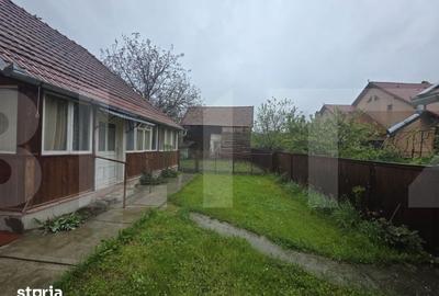 Casă cu 2 camere cu Teren 1554 Mp în Central - 2