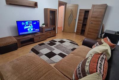 Apartament cu 3 camere decomandat în Tineretului - 6