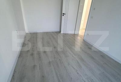 Casă cu 5 camere cu Teren 220 Mp în Mircea cel Bătrân