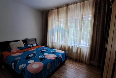Apartament cu 2 camere decomandat în Zorilor