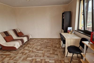 Casă cu 2 camere cu Teren 850 Mp în Central