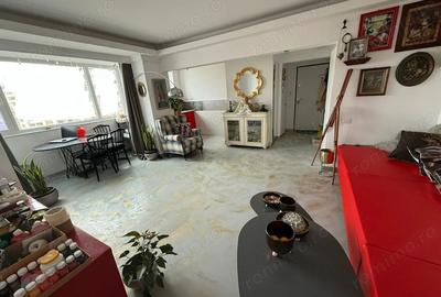 Apartament cu 2 camere decomandat în Ultracentral