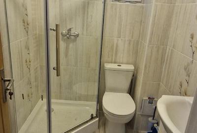Casă cu 8 camere cu Teren 540 Mp în Poiana Țapului - 2