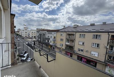 Apartament cu 3 camere decomandat în Solidarității - 4