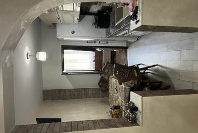 Apartament cu 2 camere decomandat în Trivale - 2