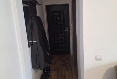 Apartament cu 2 camere semidecomandat în Șelimbăr