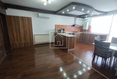 Apartament cu 3 camere decomandat, mobilat în Mihai Viteazul