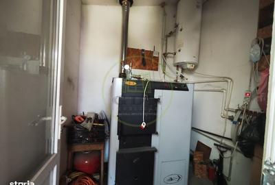 Casă cu 3 camere în Central