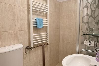 Apartament cu 2 camere în Complex Studențesc