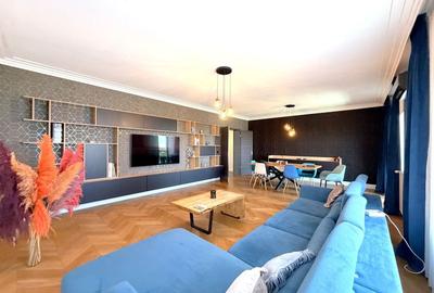 Apartament cu 4 camere decomandat, mobilat în Tei