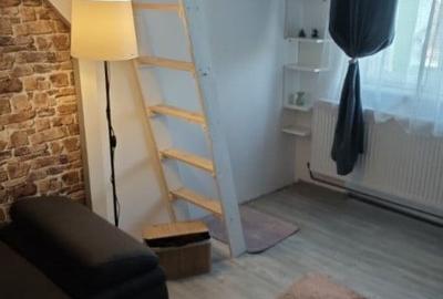 Apartament cu 2 camere decomandat în Berceni