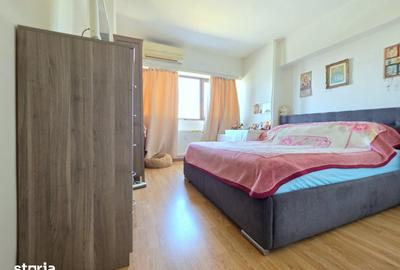 Apartament cu 4 camere decomandat în Vitan