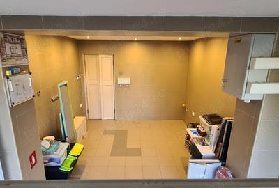 Spațiu comercial, de 61 mp, în Central - 9