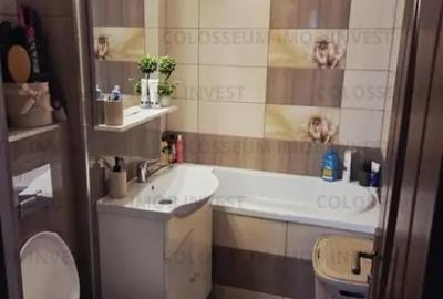 Apartament cu 3 camere decomandat în Tractorul - 8