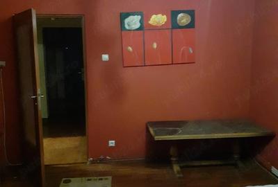 Apartament cu 2 camere decomandat în Gojdu - 2