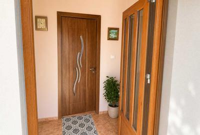 Casă cu 3 camere în Tătarca - 8