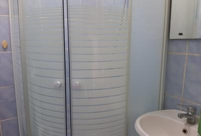 Garsonieră decomandată în Uverturii