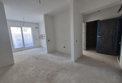Apartament cu 2 camere decomandat în Theodor Pallady