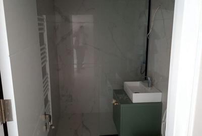 Spațiu comercial, de 55 mp, în Central