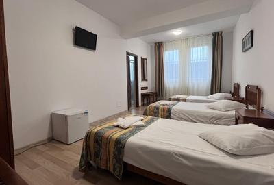 Apartament cu 3 camere decomandat în Astra