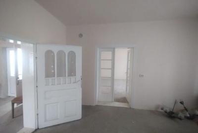 Casă cu 3 camere în Chizătău - 6