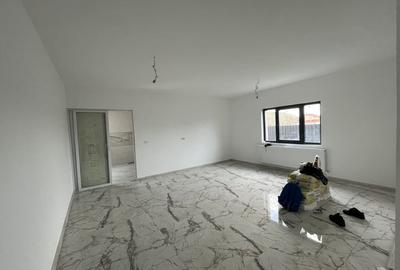 Casă individuală cu 3 camere cu Canalizare în Valu lui Traian - 3