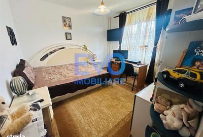 Garsonieră decomandată în Primăverii - 2