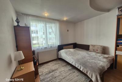 Apartament cu 4 camere decomandat în Precista - 3