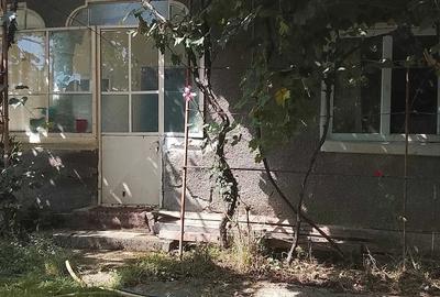 Casă cu Teren 2000 Mp în Răcari