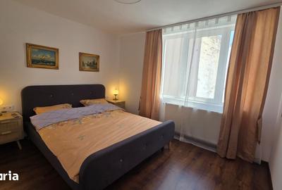 Apartament cu 4 camere decomandat în Ultracentral