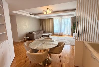 Apartament cu 3 camere semidecomandat în Herăstrău