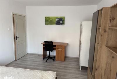 Garsonieră decomandată în Complex Studențesc
