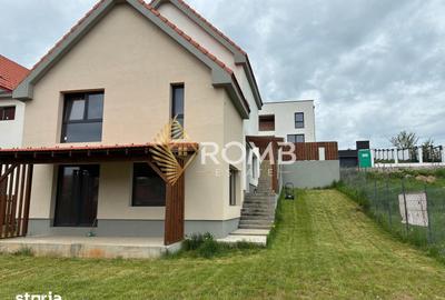 Casă cu 7 camere cu Teren 513 Mp în Ciurila