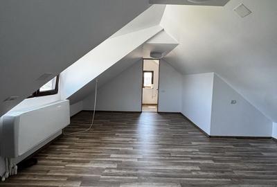 Apartament cu 2 camere decomandat în Mangalia - 2