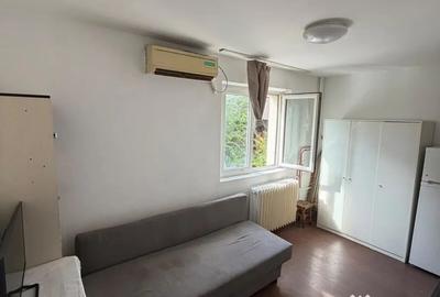 Garsonieră în Brâncoveanu