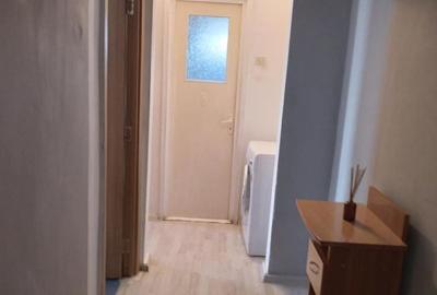Apartament cu 3 camere în Alexandru cel Bun