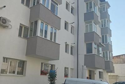 Garsonieră decomandată în Petru Rareș - 1
