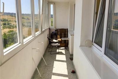 Apartament cu 2 camere decomandat în Semicentral