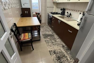 Apartament cu 2 camere decomandat, mobilat în Burdujeni