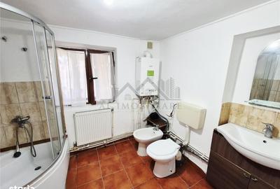 Casă cu 3 camere în Dancu - 2