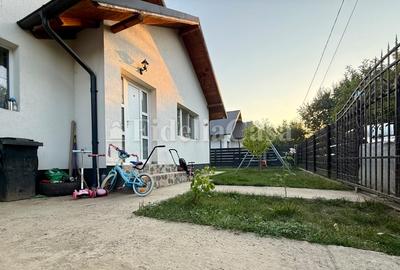 Casă individuală cu 3 camere decomandat cu Teren 320 Mp în Lunca Cetățuii