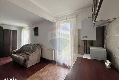 Casă cu 3 camere cu Teren 1000 Mp în Bradu - 5