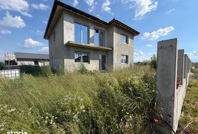 Casă cu 5 camere cu Teren 500 Mp în Stupini - 10