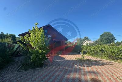 Casă cu Teren 1603 Mp în Cernat - 14
