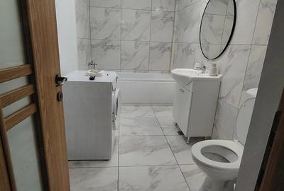 Apartament cu 2 camere semidecomandat în Florești