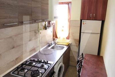 Apartament cu 2 camere nedecomandat, mobilat în Cedonia