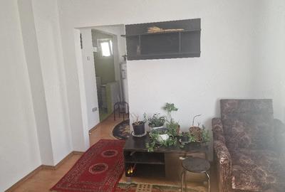 Apartament cu 2 camere semidecomandat în Dărmănești - 6