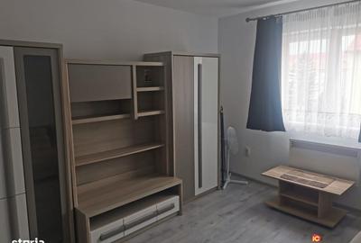 Apartament cu 2 camere în Vasile Aaron