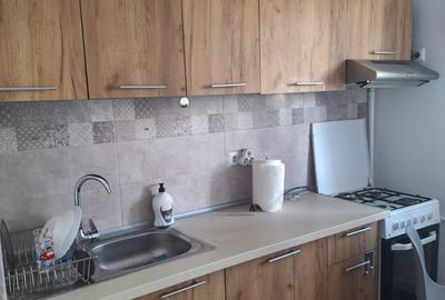 Apartament cu 2 camere semidecomandat în Berceni - 17