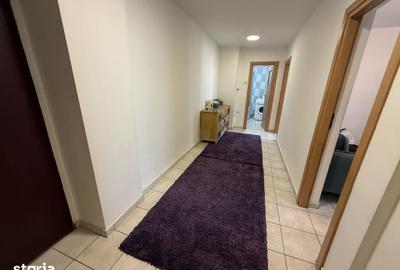 Apartament cu 2 camere decomandat în Tei